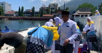 Tak Biasa! Wabup Halut Jemput Langsung Jemaah Haji, Aksinya Jadi Sorotan