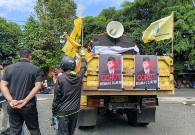 Aksi Tengah Malam Berujung Ricuh, Kadis PUPR Malut Didesak Dicopot!