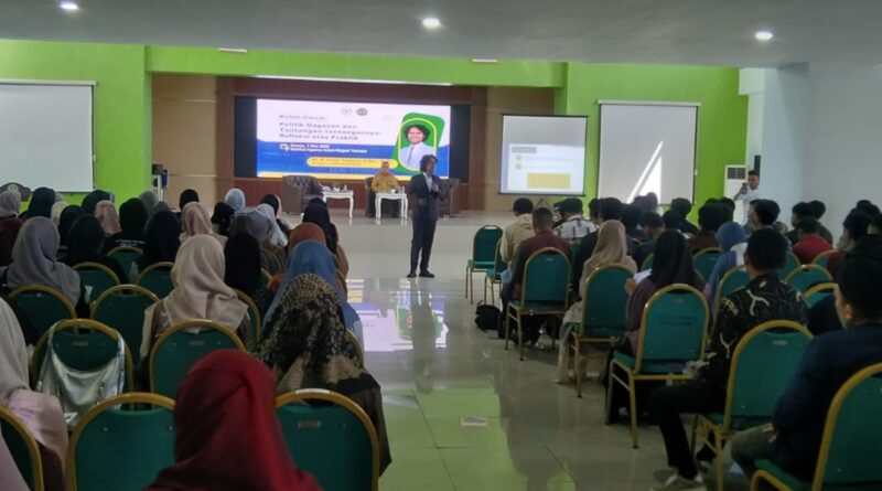 Senator DPD RI Kupas “Politik Gagasan” di IAIN Ternate, Mahasiswa Diajak Kritis