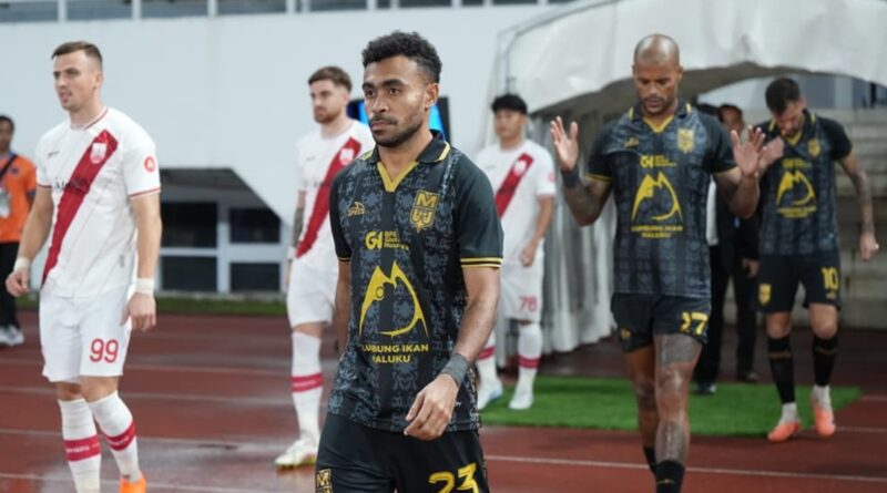 Efektif Tanpa Dominasi, Malut United Libas Persis 5 Gol