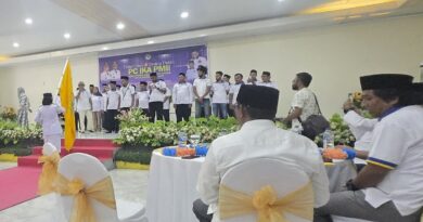 Hadiri Pelantikan IKA PMII Halut, Kasman Hi Ahmad Tegaskan Peran Strategis untuk Pembangunan Daerah