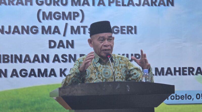 Kakanwil Kemenag Malut Tegaskan 4 Kemampuan Wajib Siswa Madrasah di MGMP Halut