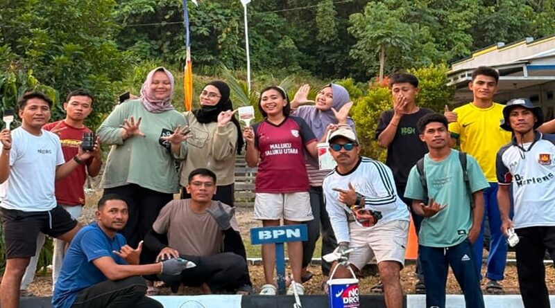 Sambut HUT RI ke-81, ASN Kantah Halteng Turun Cat Bahu Jalan Bersama Pemda