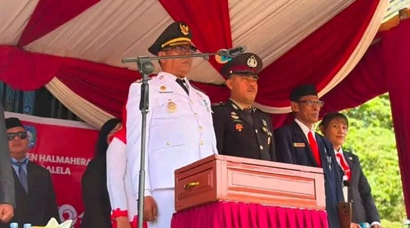 Pimpin Upacara HUT ke-81 RI di Galela, Begini Pesan Wabup Kasman