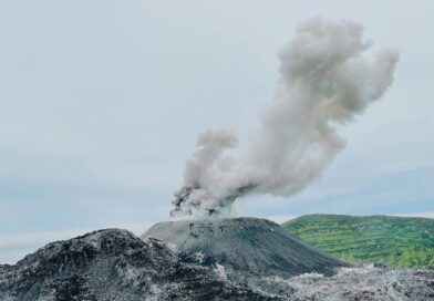 Gunung Ibu Kembali Erupsi! Hari Ini 4 Gunung Api Indonesia Sama-Sama Aktif