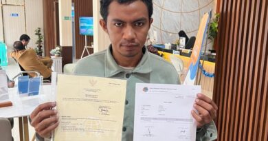 Kantah Halteng Serahkan Sertipikat Tanah 2.500 Meter Persegi, Batas Bidang Kini Makin Pasti