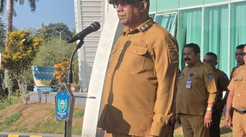 Wabup Kasman ‘Sentil’ ASN dan Warga Halut: Kebersihan Bukan Sekadar Cari Penghargaan