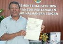 Warga Sagea Terima Sertipikat Tanah 511 Meter Persegi, Kantah Halteng Perkuat Layanan Pertanahan
